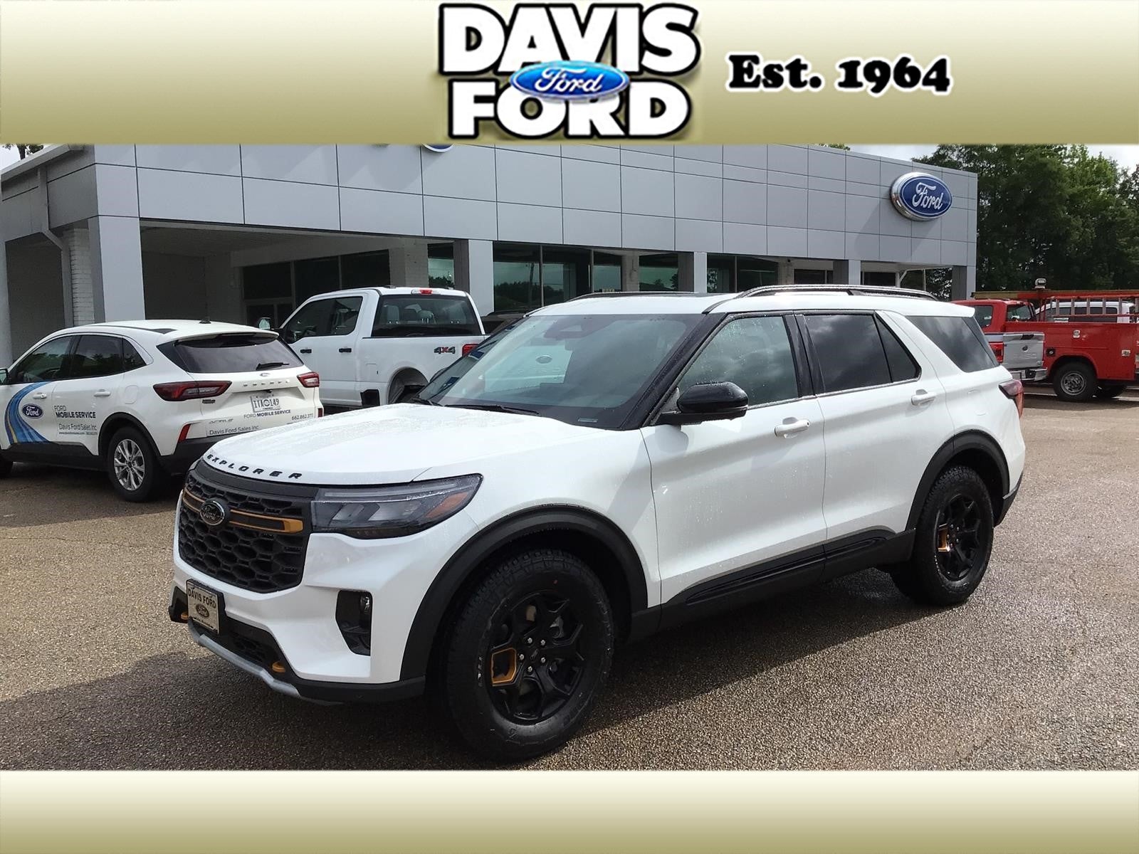 2026 Ford Explorer Tremor in Star White Met Tri-Coat — front three-quarter view