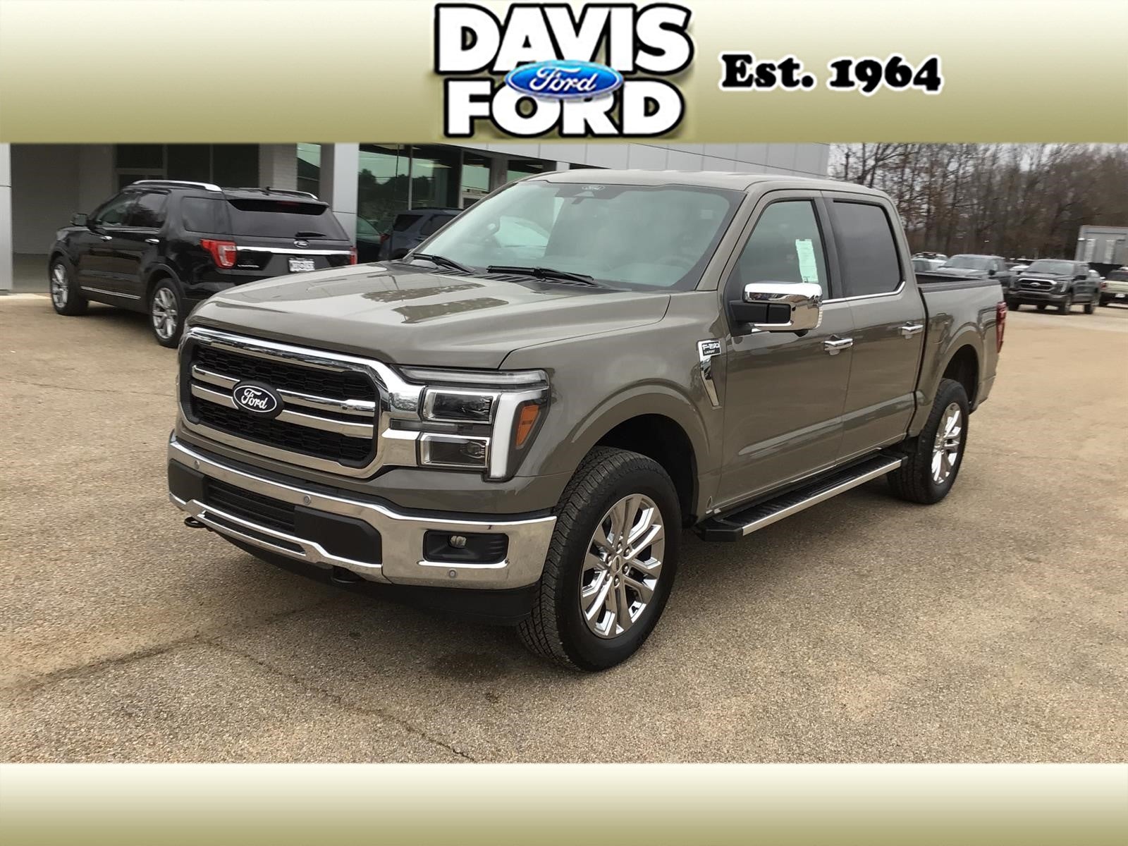 2026 Ford F-150 Lariat in Marsh Gray T9 — front three-quarter view