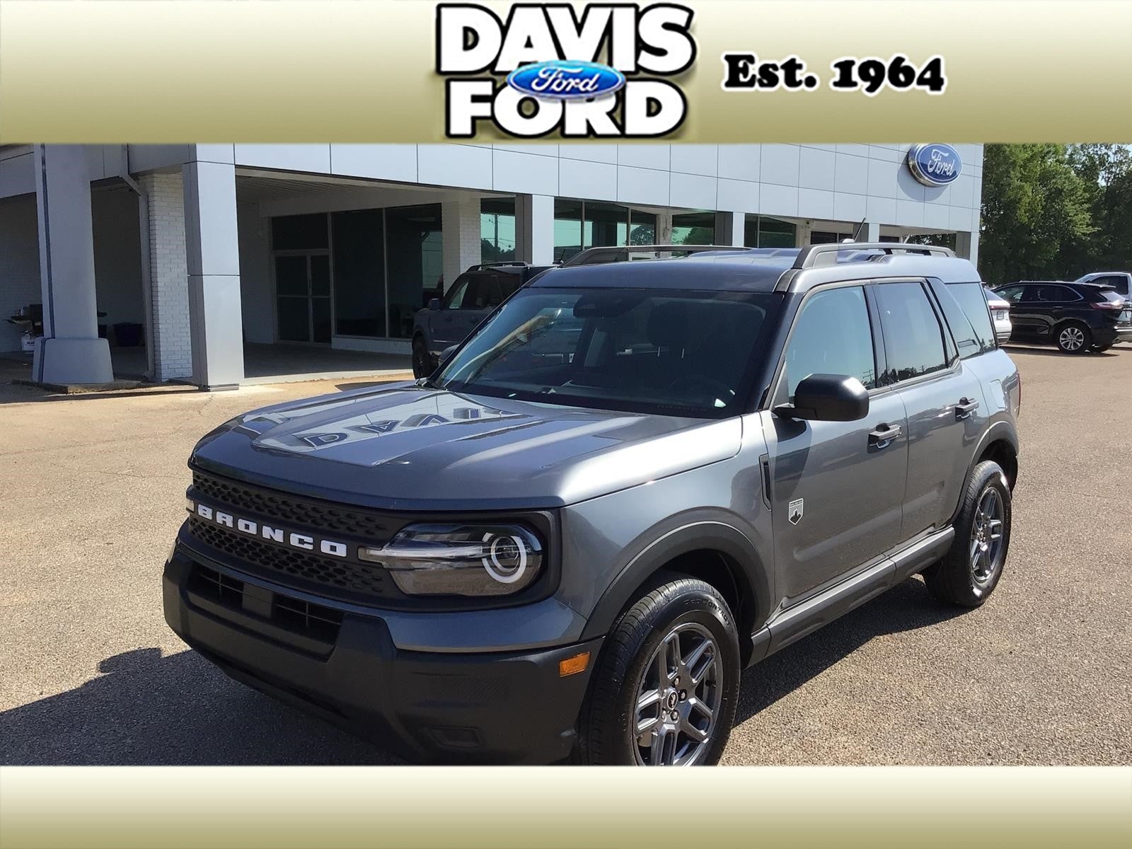 2026 Ford Bronco Sport Big Bend in Carbonized Gray Metallic — front three-quarter view
